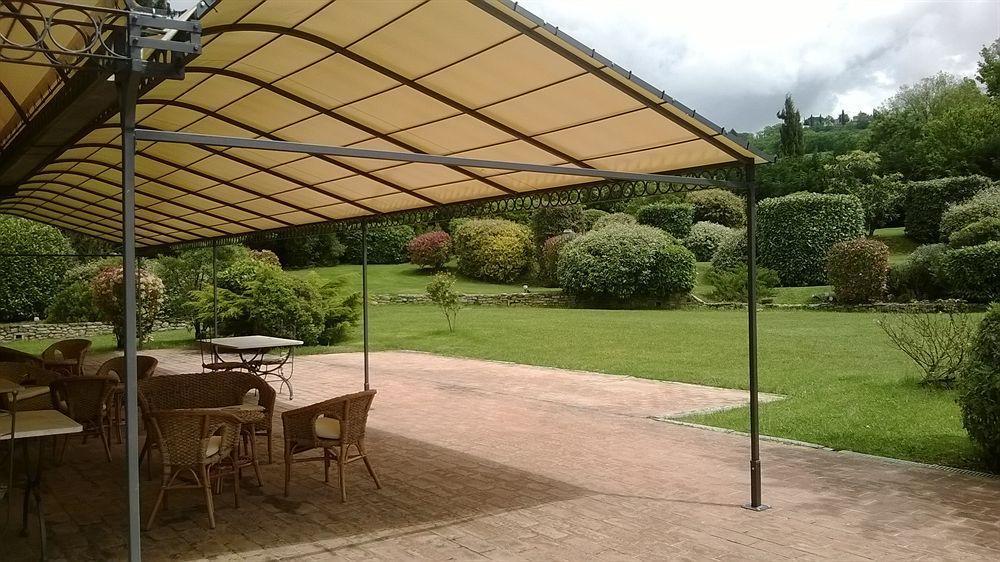 Country Hotel Poggiomanente Умбертиде Экстерьер фото